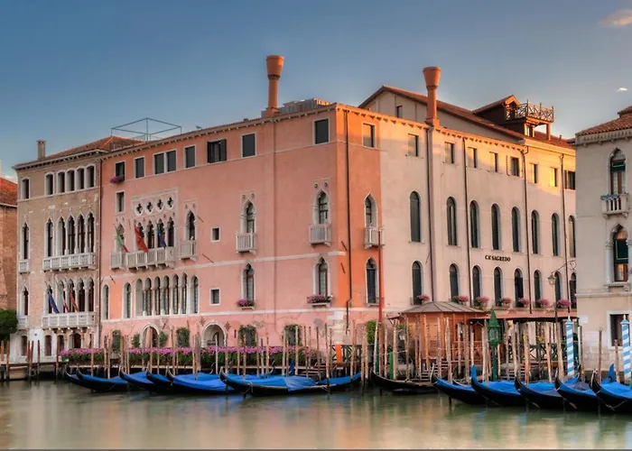 Venice Hotels with Tennis Court